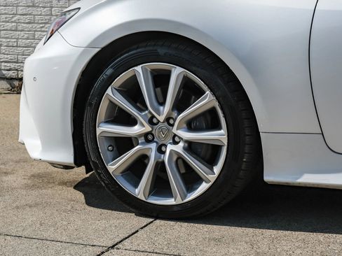 Used 2016 Lexus RC 350 w/ Luxury Package RWD image 46