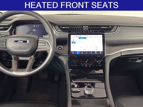 Used 2023 Jeep Grand Cherokee Limited image 18