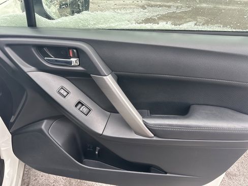 Used 2018 Subaru Forester 2.5i Premium w/ Popular Package #2A image 8
