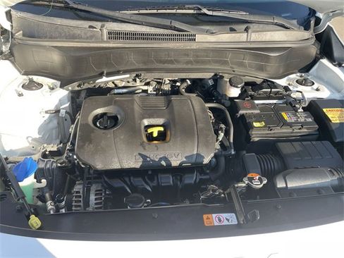 Used 2022 Kia Seltos EX image 31