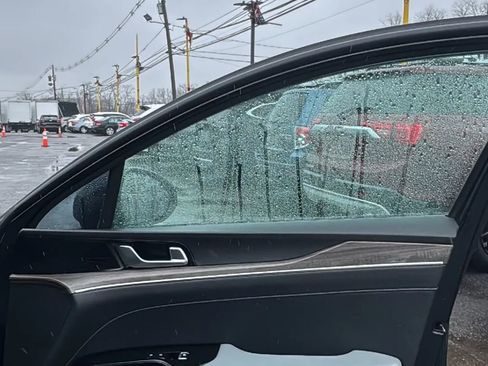 Used 2022 Kia K5 EX w/ EX Premium Package image 19