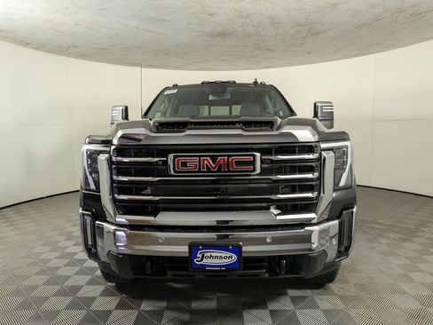 New 2025 GMC Sierra 2500 SLT w/ SLT Premium Package image 2
