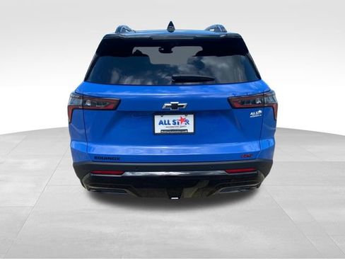 New 2026 Chevrolet Equinox RS w/ Convenience Package III FWD image 4