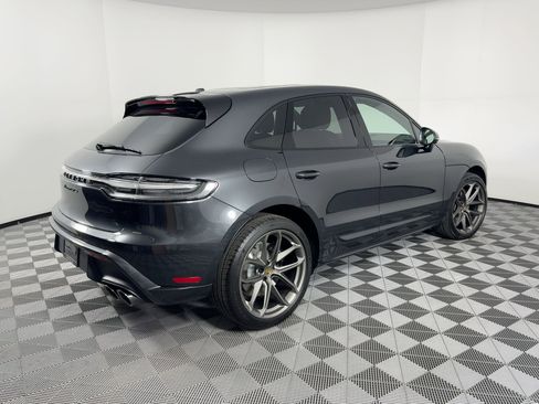 New 2026 Porsche Macan GTS image 9