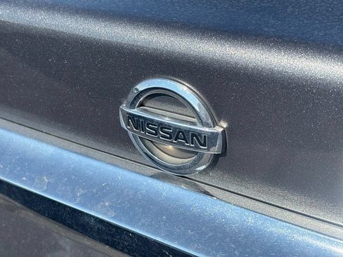 Used 2017 Nissan Maxima SR FWD image 31