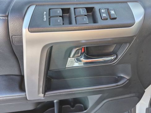 Used 2024 Toyota 4Runner SR5 AWD/4WD image 7
