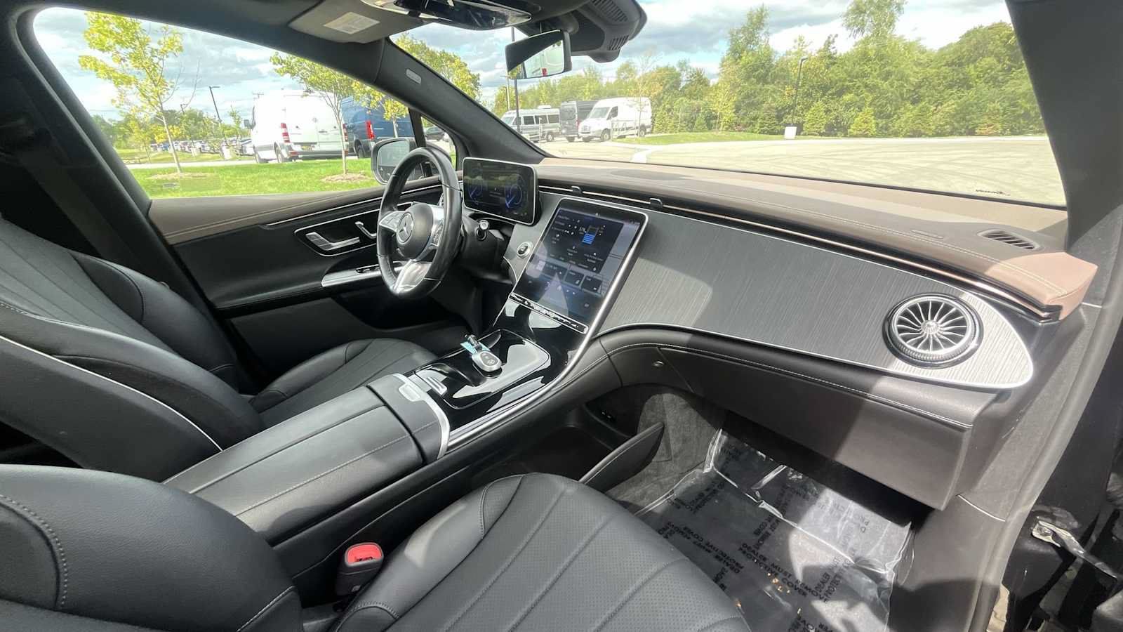 Used 2023 Mercedes-Benz EQE 350+ 4MATIC SUV image 10