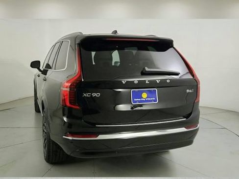 New 2026 Volvo XC90 B6 Plus w/ Protection Package AWD/4WD image 5