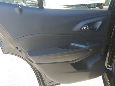 New 2026 Chevrolet Trax RS image 15