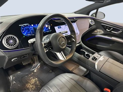 Certified 2022 Mercedes-Benz EQS 580 4MATIC Sedan image 12