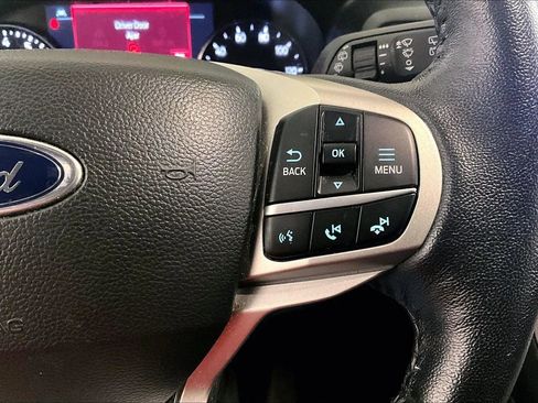 Certified 2022 Ford Explorer XLT w/ Equipment Group 202A image 18