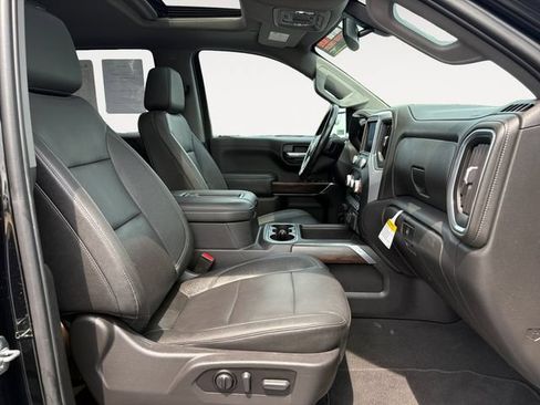 Used 2022 GMC Sierra 1500 SLT w/ SLT Convenience Package AWD/4WD image 15