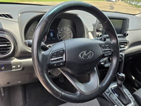 Used 2021 Hyundai Kona SEL w/ Cargo Package FWD image 12