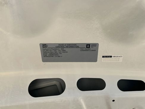 Used 2020 Chevrolet Traverse LT w/ LT Premium Package FWD image 33