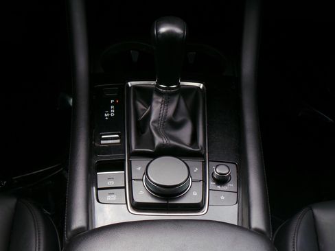 Used 2023 MAZDA MAZDA3 s FWD image 14