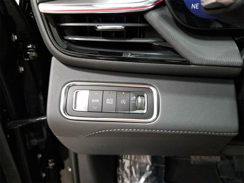 New 2026 Buick Enclave Preferred image 31