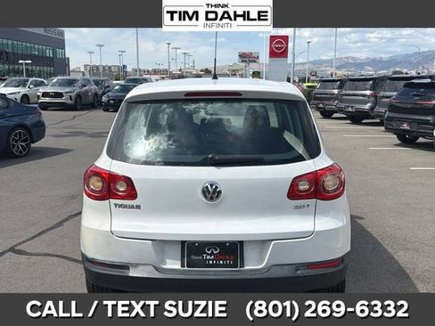 Used 2011 Volkswagen Tiguan S FWD image 6