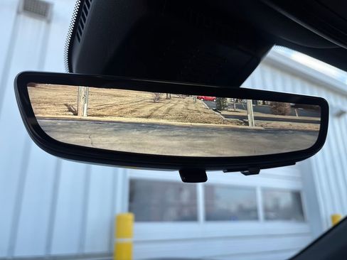 New 2026 GMC Terrain AT4 w/ Convenience Package III image 36