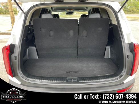 Used 2021 Kia Telluride LX AWD/4WD image 19