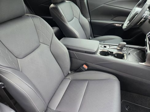 New 2026 Lexus RX 350 FWD image 6