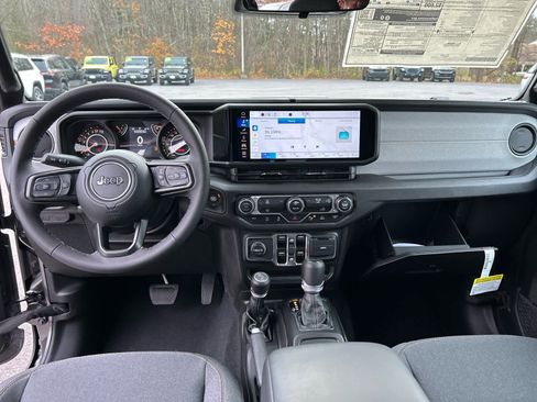 New 2026 Jeep Gladiator Sport image 31