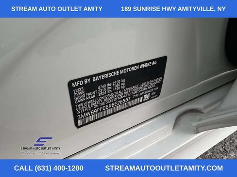 Used 2024 BMW 330i xDrive Sedan w/ Premium Package AWD/4WD image 23