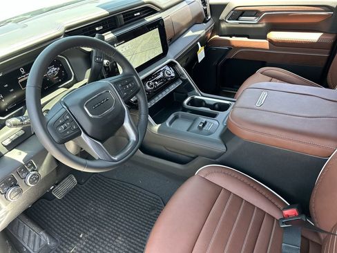 New 2026 GMC Sierra 3500 Denali Ultimate AWD/4WD image 10