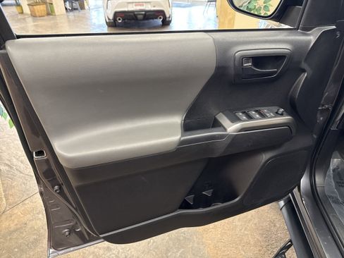 Used 2023 Toyota Tacoma SR5 image 34