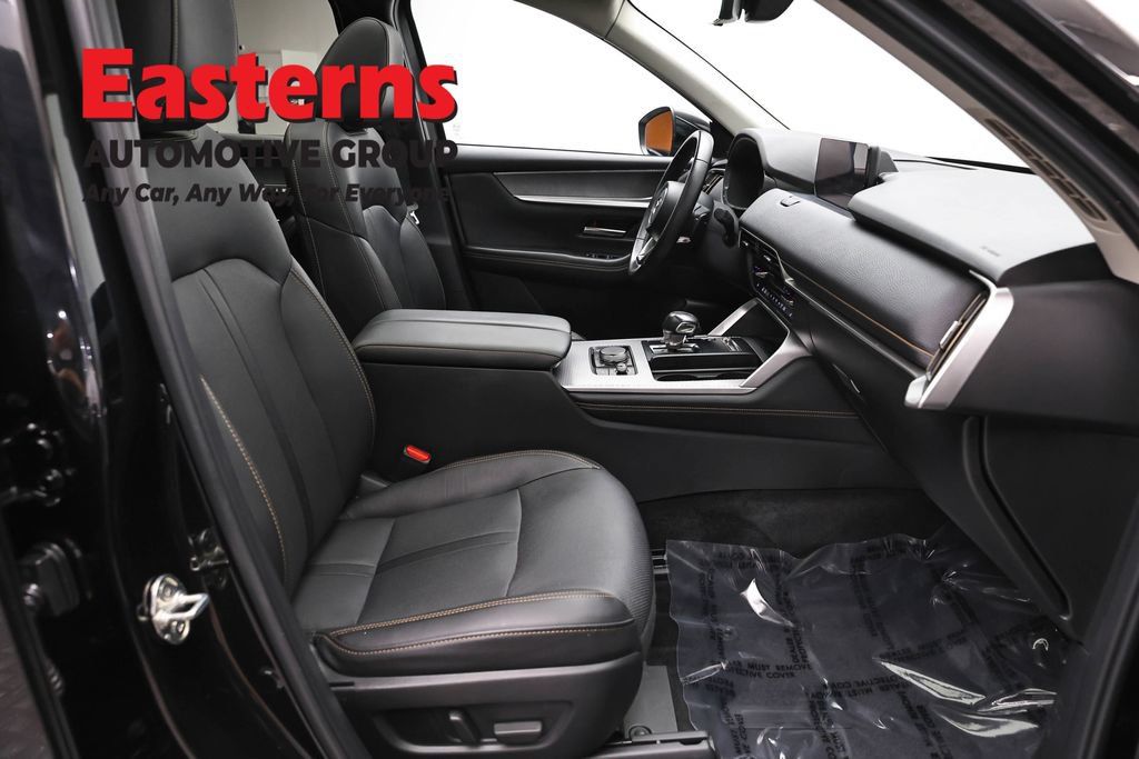 Used 2024 MAZDA CX-90 Plug-In Hybrid w/ Premium Pkg AWD/4WD image 27