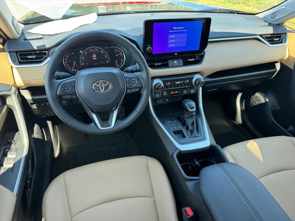 Used 2025 Toyota RAV4 XLE Premium w/ Weather Package AWD/4WD image 11
