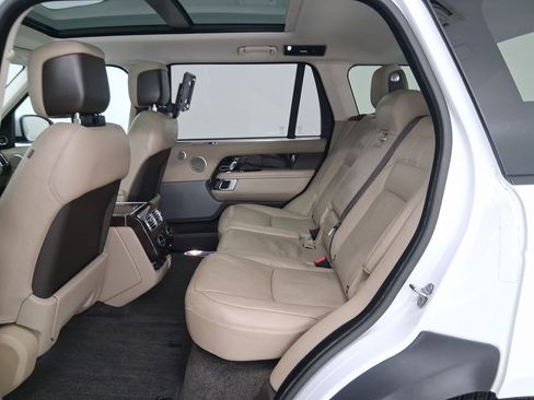 Used 2018 Land Rover Range Rover Long Wheelbase Supercharged image 12