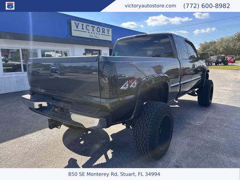 Used 2001 Chevrolet Silverado 2500 LS w/ Off-Road Skid Plate Pkg image 10