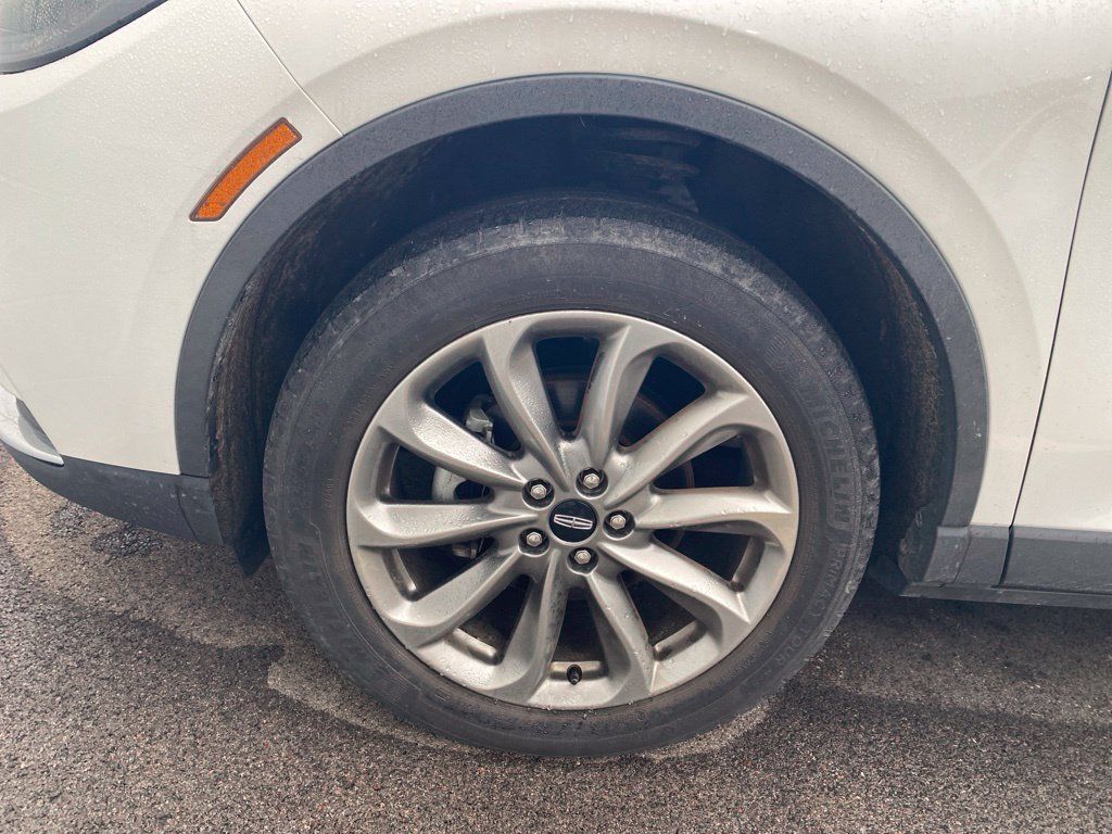 Used 2022 Lincoln Corsair AWD w/ Premium Package image 18