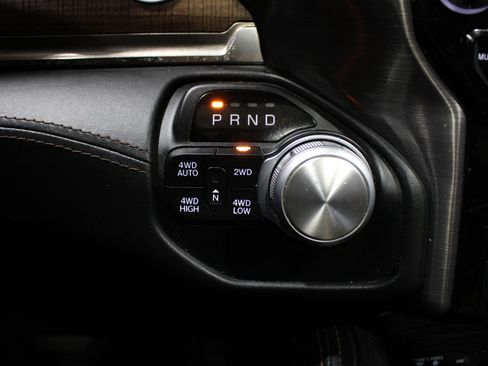 Used 2019 RAM 1500 Limited AWD/4WD image 19