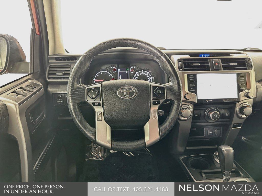 Used 2021 Toyota 4Runner SR5 Premium w/ Moonroof Package AWD/4WD image 25
