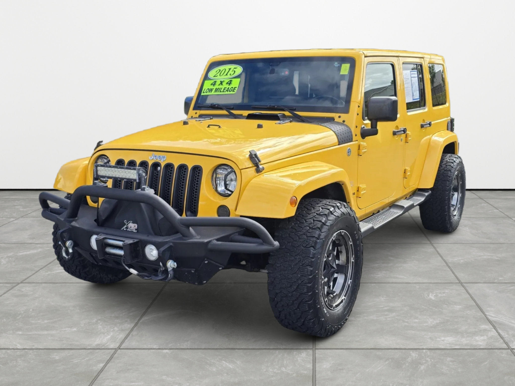 Used 2015 Jeep Wrangler Unlimited Sahara w/ Dual Top Group AWD/4WD image 7