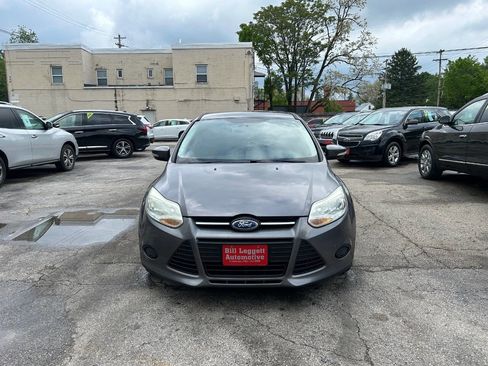 Used 2014 Ford Focus SE FWD image 3