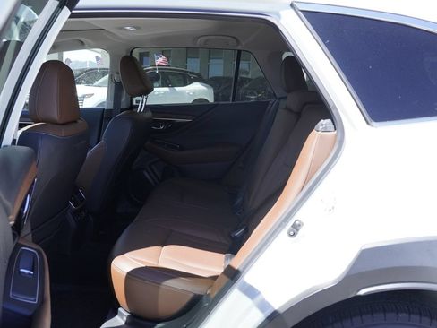 Used 2023 Subaru Outback Touring XT AWD/4WD image 19