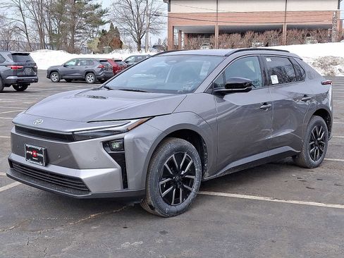 New 2026 Toyota bZ XLE image 10