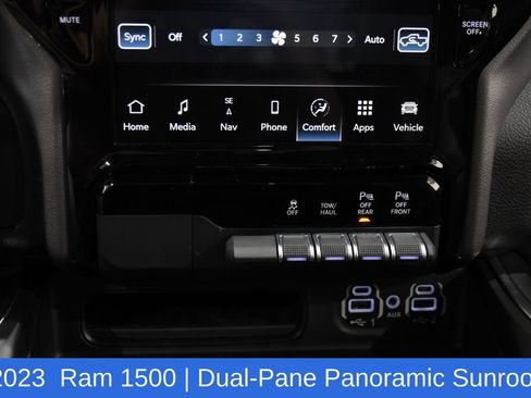Used 2023 RAM 1500 Laramie AWD/4WD image 22