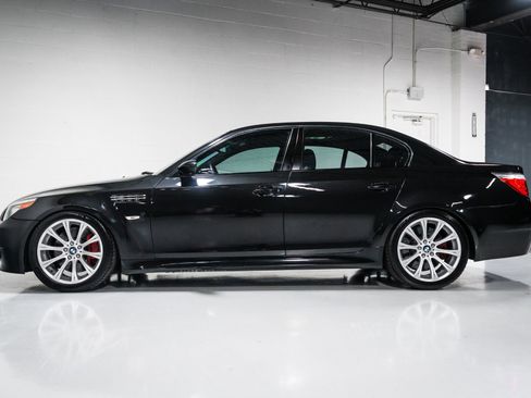 Used 2007 BMW M5 image 6