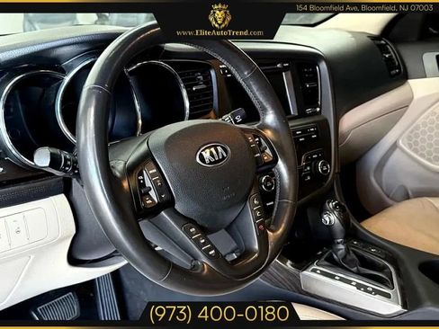 Used 2013 Kia Optima EX w/ Premium Pkg image 9