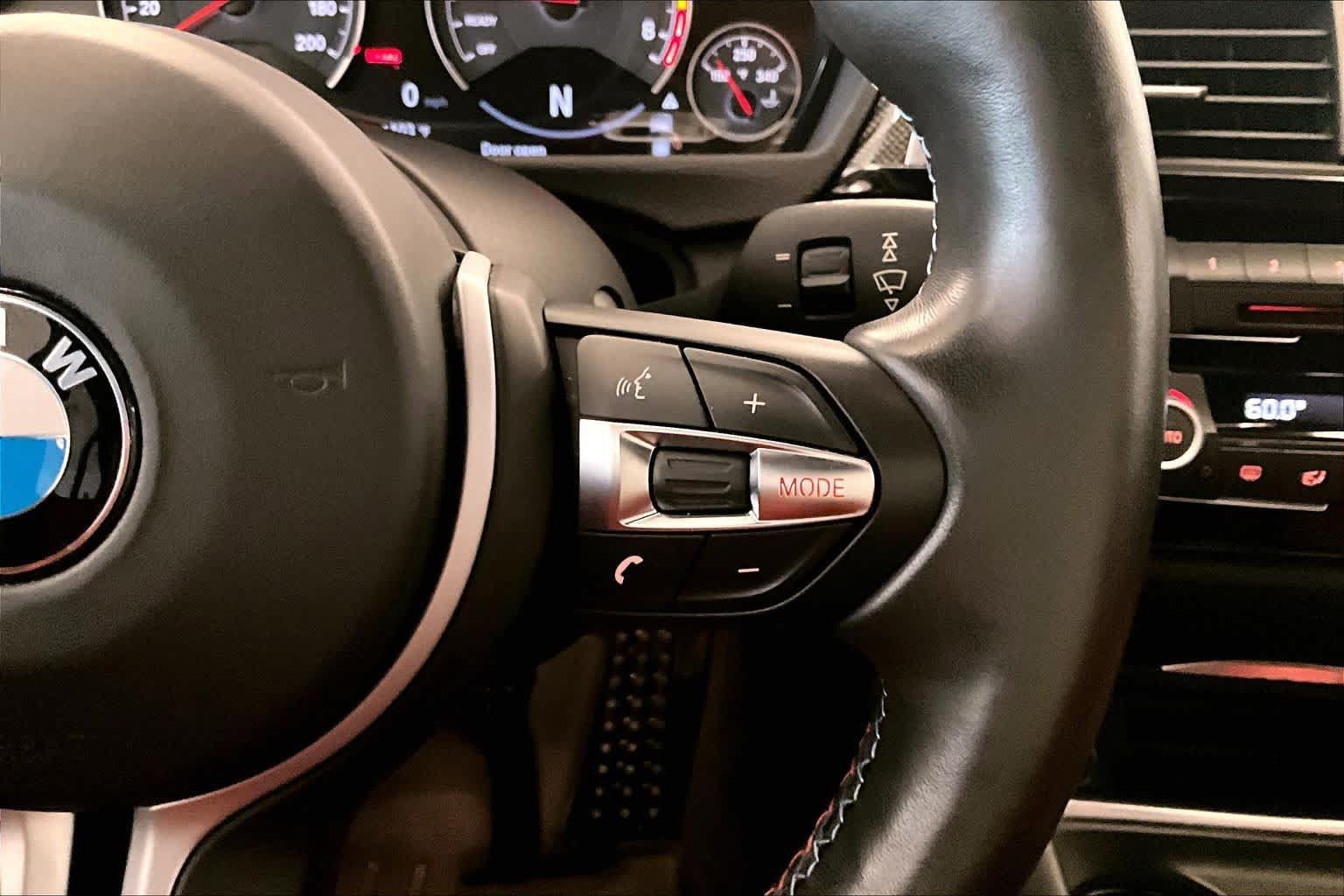 Used 2017 BMW M3 RWD image 23