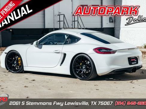 Used 2014 Porsche Cayman S image 1