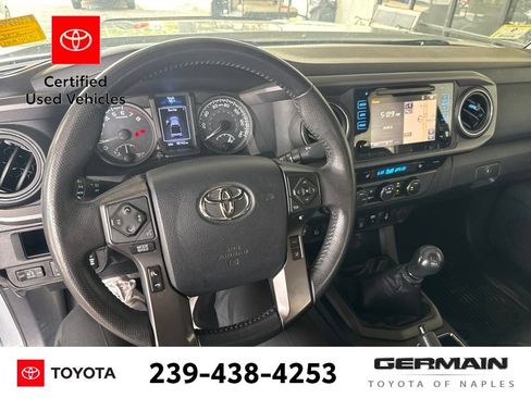 Certified 2019 Toyota Tacoma TRD Off-Road w/ TRD Premium Off Road Package AWD/4WD image 21
