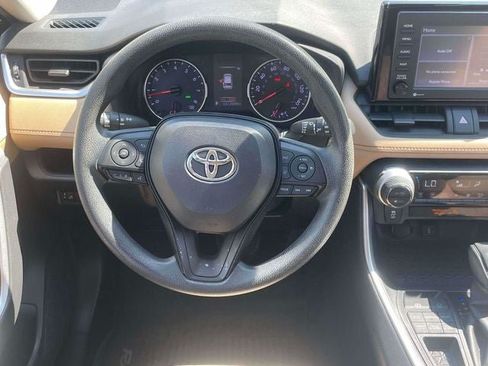Used 2020 Toyota RAV4 XLE w/ All Weather Liner Package AWD/4WD image 15
