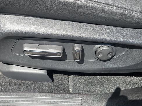 Certified 2026 Honda CR-V EX-L image 23
