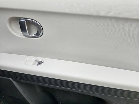 Certified 2024 Hyundai Ioniq 5 SE RWD image 14