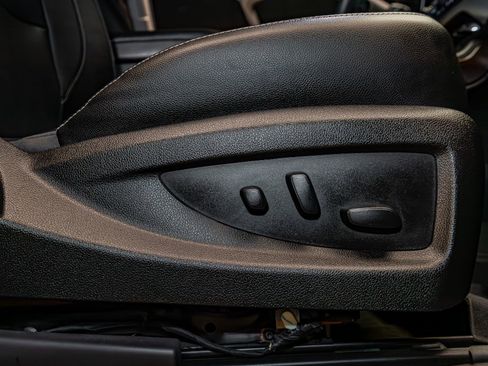 Used 2018 GMC Sierra 1500 SLT image 25