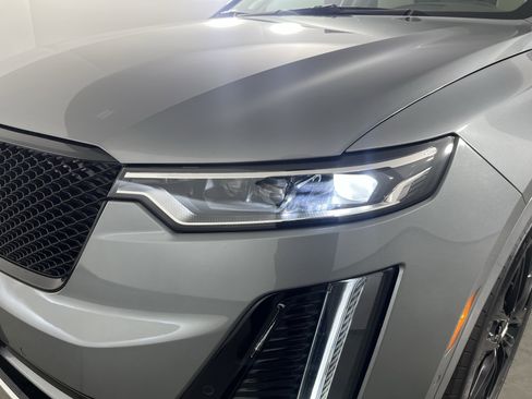 Used 2023 Cadillac XT6 Premium Luxury w/ Technology Package image 56